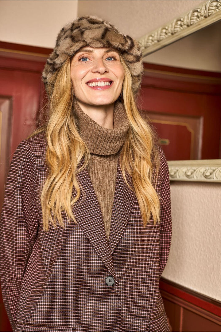 Black Colour - Bcknox Neckwarmer 8055 - Taupe Halstørklæder 