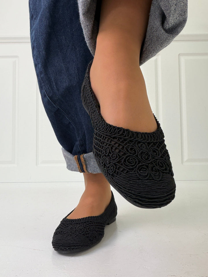 Bloom - Gladiolus Ballet Flats - Black Ballerinaer 