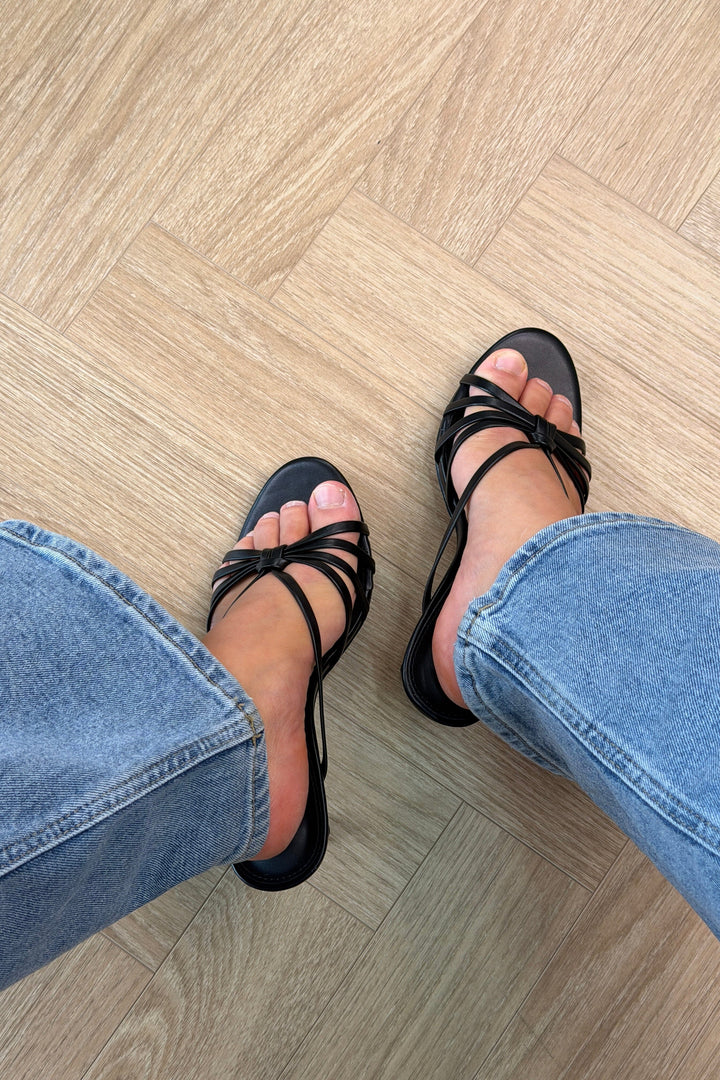 Bloom - Sweet Pea Stiletto - Black Stiletter 