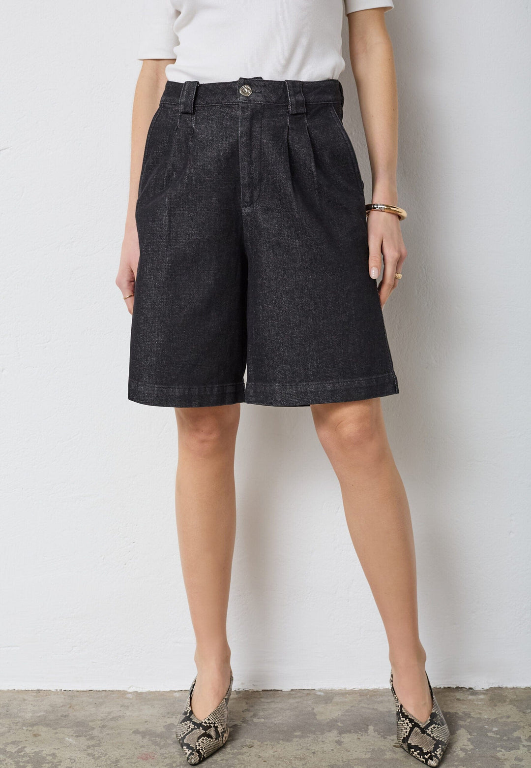 Co´Couture - Helimacc Pleat Shorts 41051 - 96 - Black Shorts 