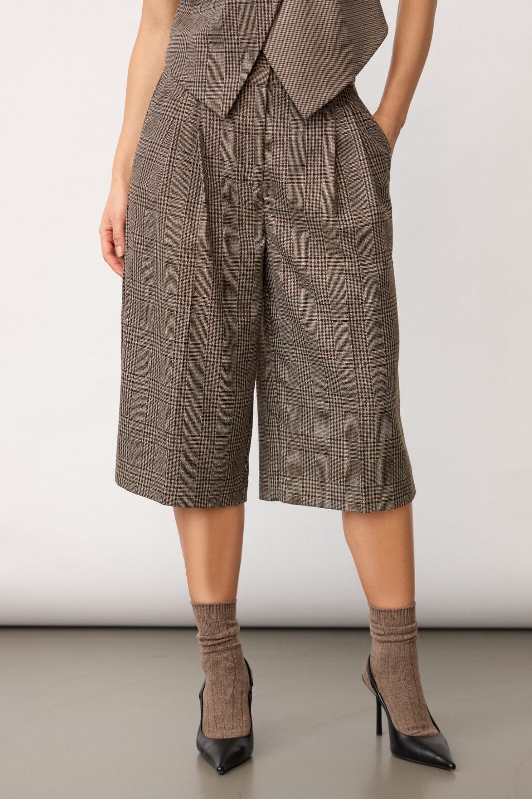 Co´Couture - Veyacc Check Bermuda 500143 - 20002 - Brown Shorts 