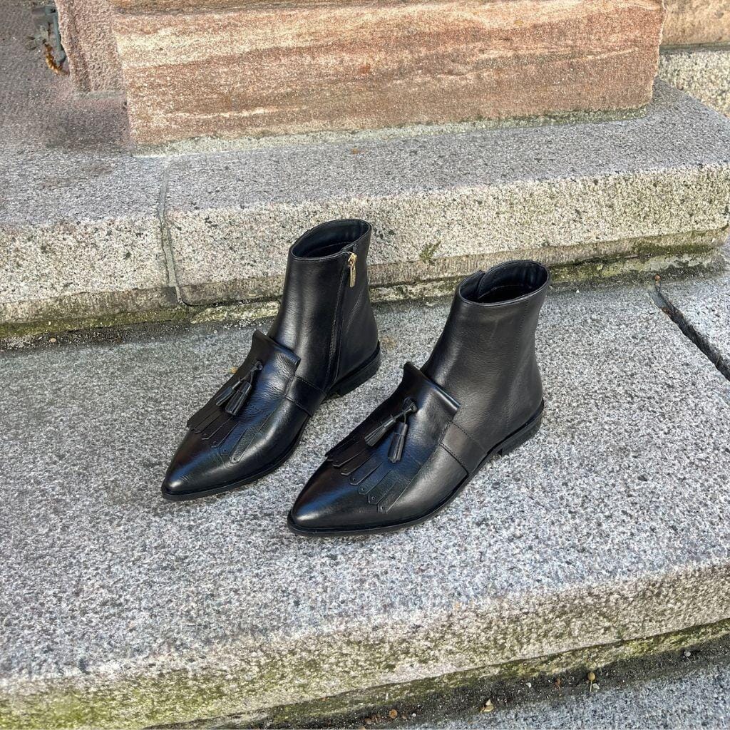 Copenhagen Shoes - Caroline Moves CS8634 - 0001 - Black Støvler 