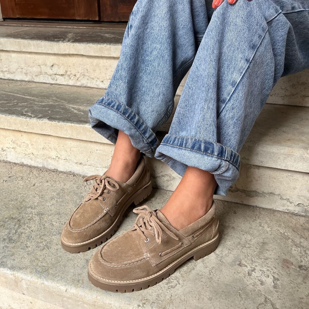 Copenhagen Shoes - The Walk Suede CS8838 - 0301 - Biscuit Loafers 