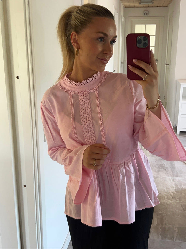 Dear Molly - Embroderi Blouse - Pending Bluser 