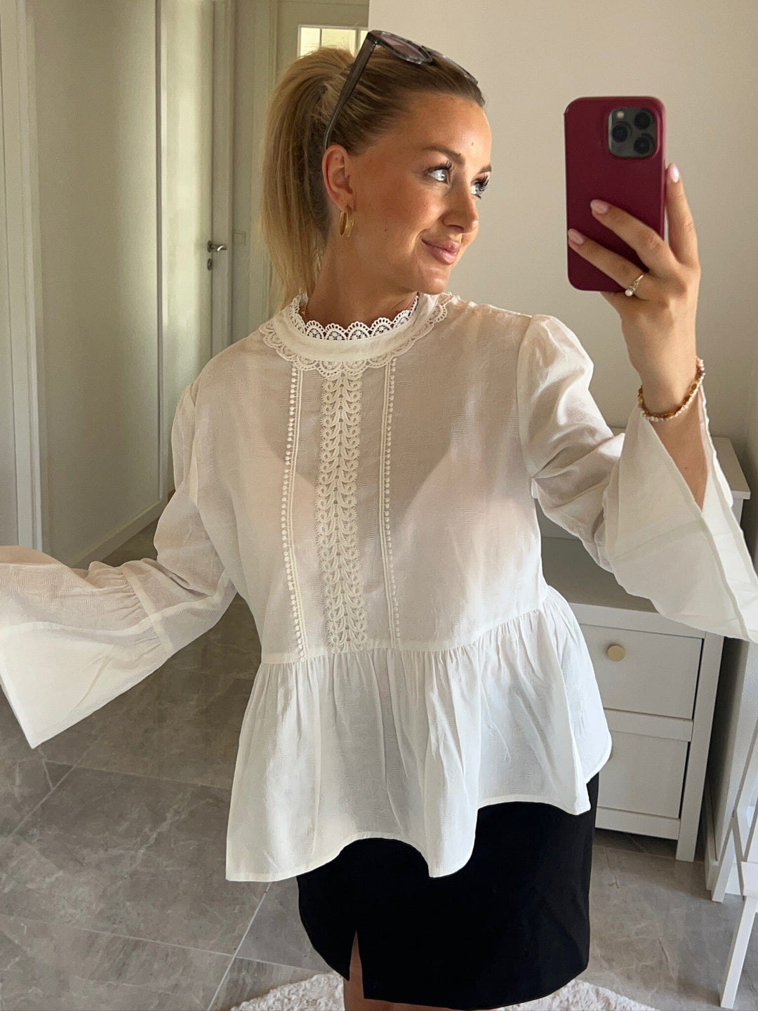 Dear Molly - Embroderi Blouse - White Bluser 