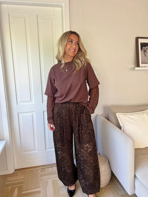 Dear Molly - Karen - Brown Toppe 