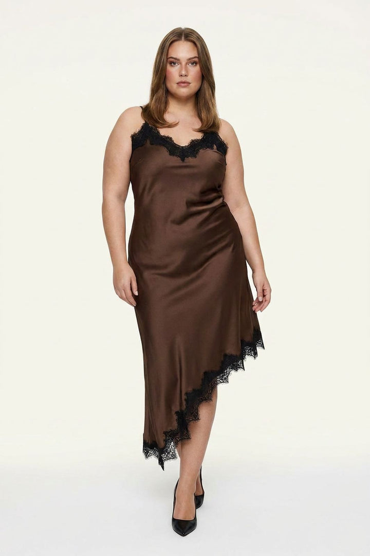 Dear Molly - Lace Long Dress - Brown