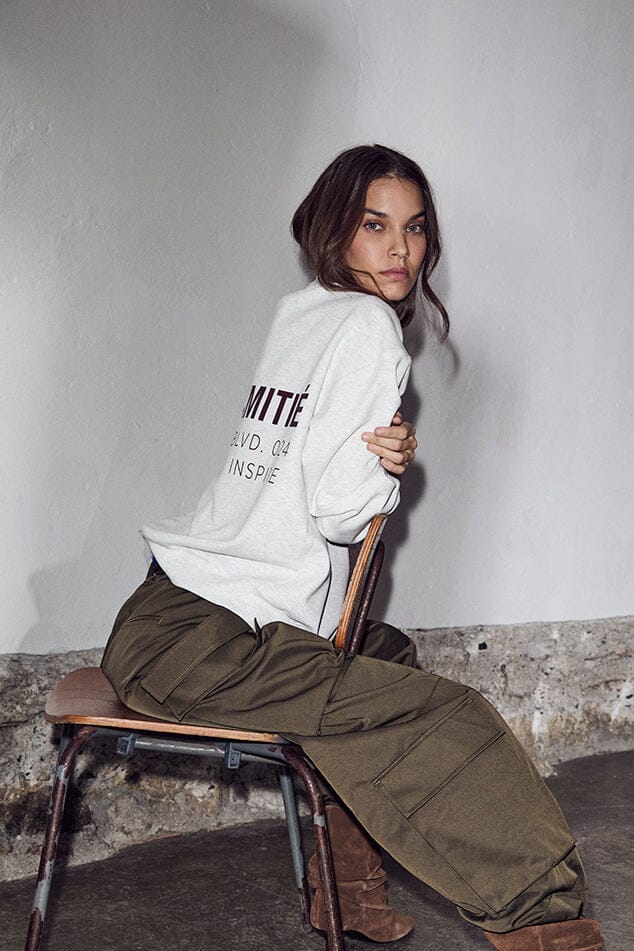 Haute L'Amitié - Back Print Studio Sweat HL10686 - Pearl Melange Sweatshirts 