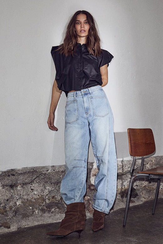 Haute L'Amitié - Barrel Front Pocket Jeans HL10700 - Bleached Denim Jeans 