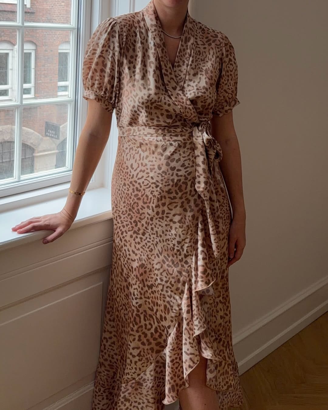 Karmamia - Iris Dress 2461 - Blush Leo Kjoler 