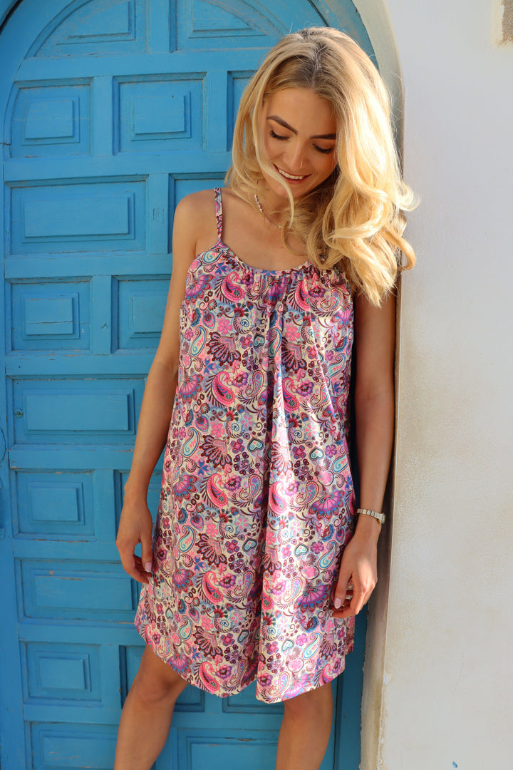 Liberte - Alma-Short-Strap-Dress 9588 - Pink Paisley Kjoler 