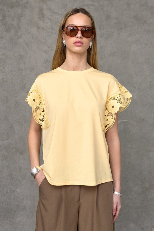 Love & Divine - Love1517 19723 - 656 - Straw T-shirts 