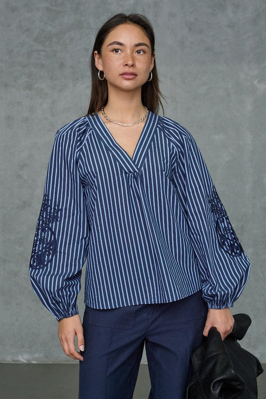 Love & Divine - Love1529-2 20039 - 834 - Navy Stripes Bluser 