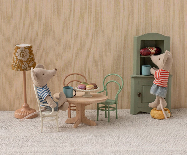 Maileg - Ovalt Spisebord, Mus - Natur - Mouse Furniture Legetøj 