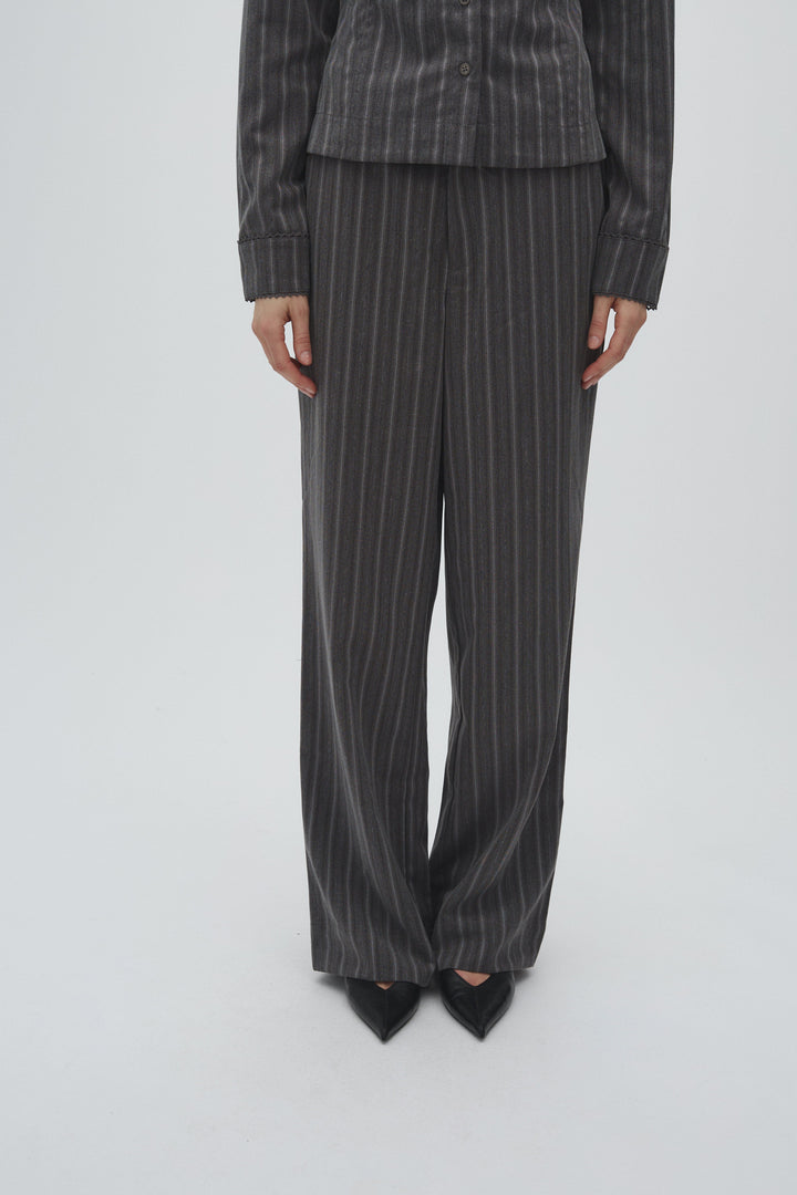 MbyM - Rihnwen Pin-M 65191520 - Y87 - Grey Stripe Bukser 