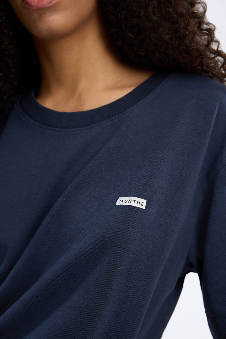Munthe - Bellamy 263114026366 - 46 - Navy