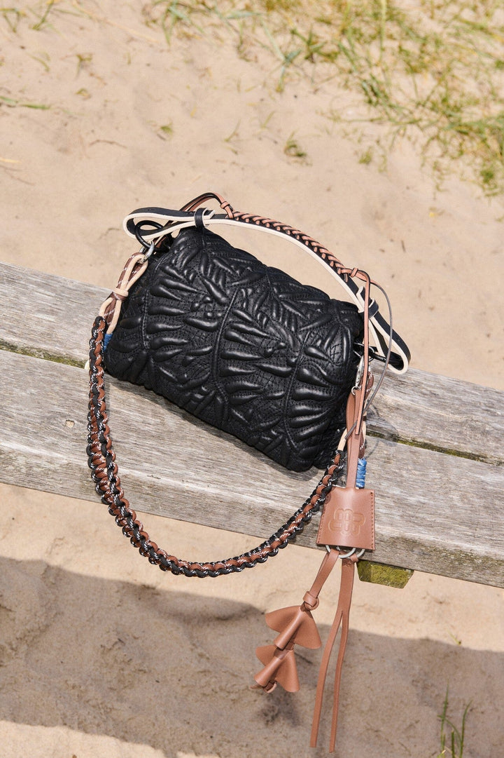 Munthe - Roluke 261192026150 - 2 - Black Accessories 