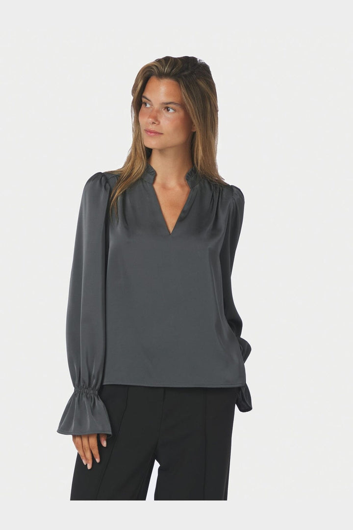 Neo Noir - Amara Drapy Satin Blouse 171105 - 132 - Antracit