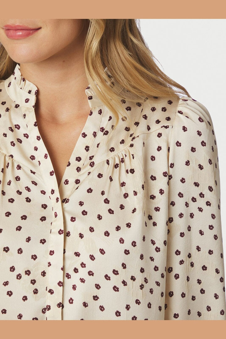 Neo Noir - Astrida Flower Jacquard Blouse 170202 - 122 - Creme