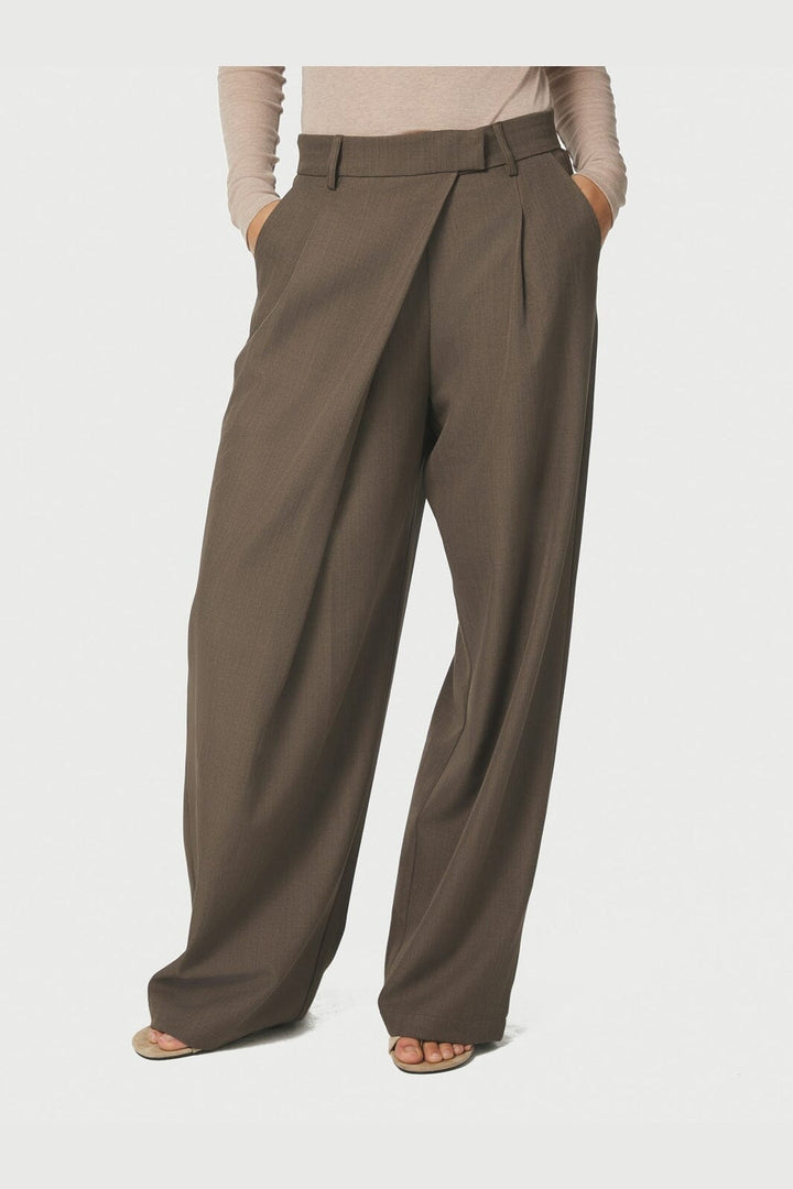 Neo Noir - Calina Structure Wrap Pants 168054 - 306 - Dusty Brown