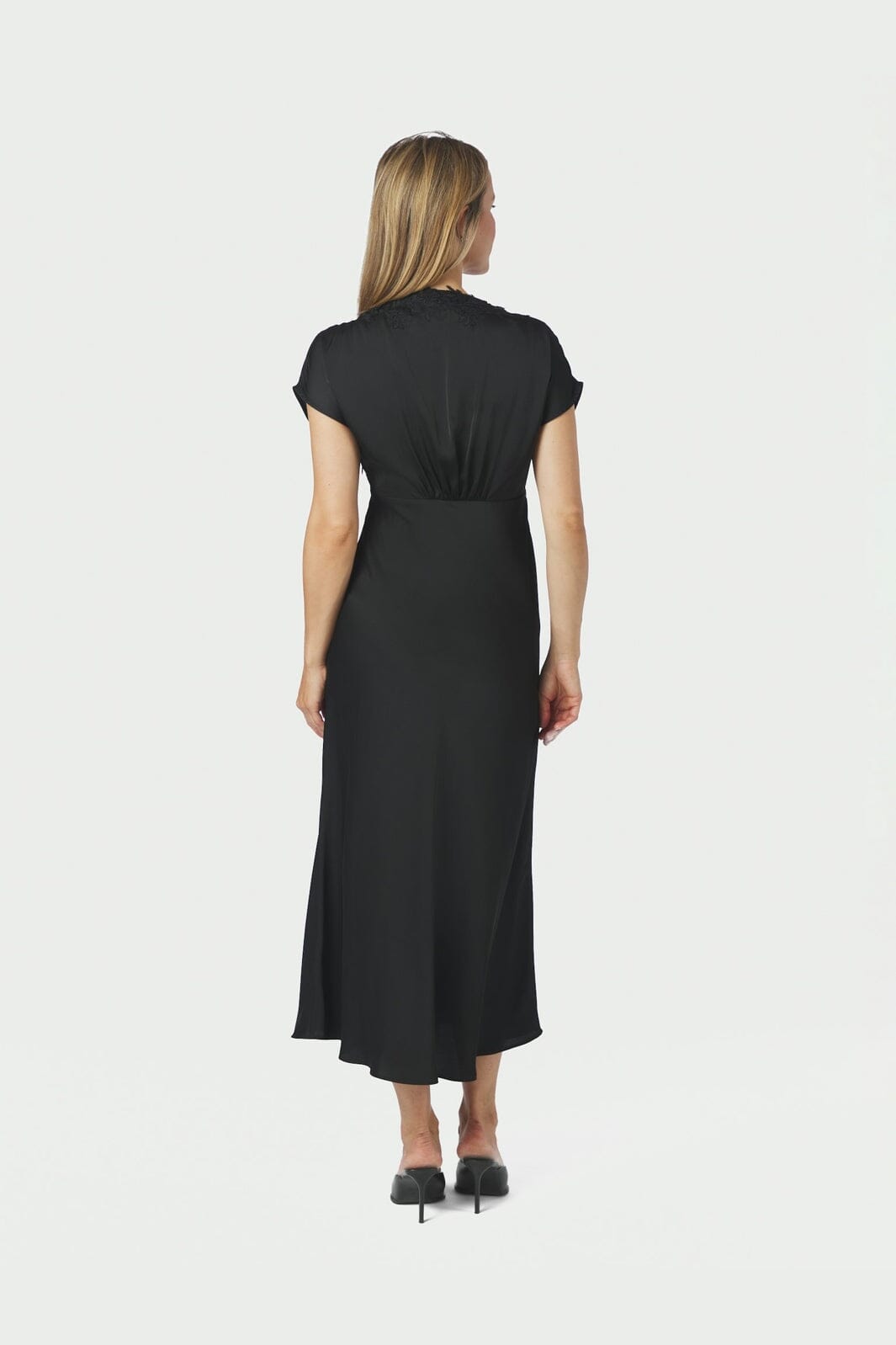 Neo Noir - Clarita Drapy Sateen Dress 170554 - 100 - Black