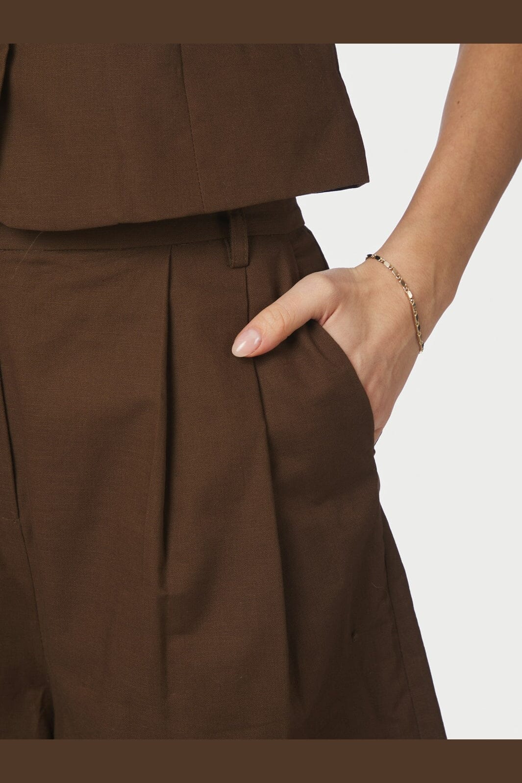 Neo Noir - Nika Linen Shorts 168253 - 676 - Dark Brown