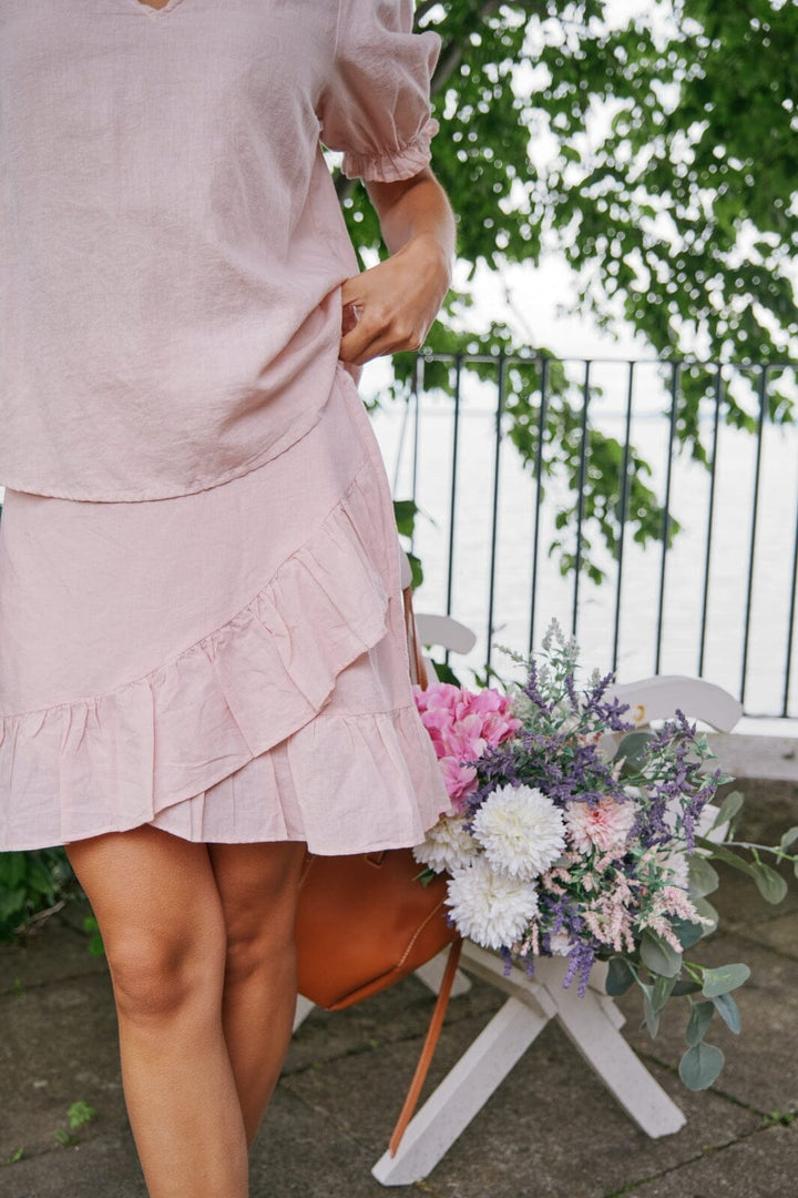 Neo Noir - Odesa Linen Blouse - Rose Smoke