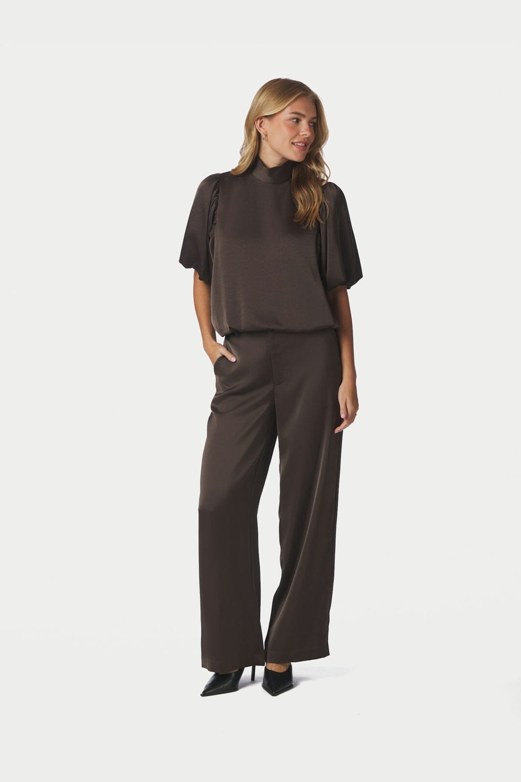 Neo Noir - Parisa Heavy Sateen Blouse 170396 - 676 - Dark Brown