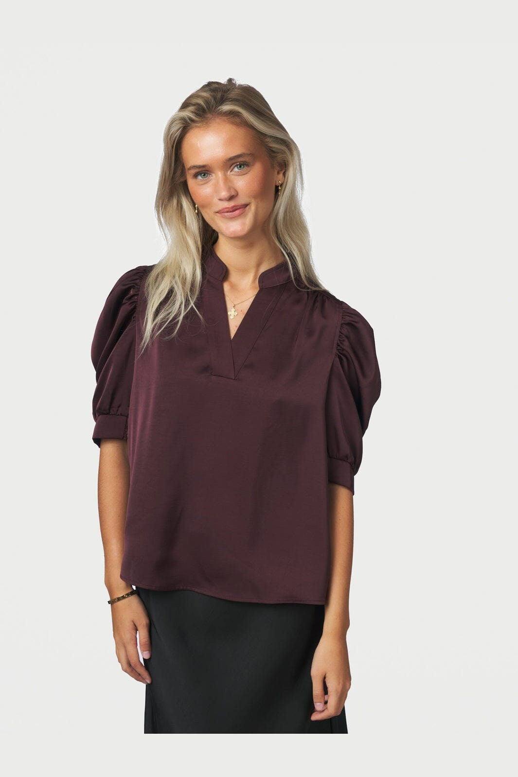 Neo Noir - Roella Heavy Sateen Blouse 162590 - 174 - Burgundy