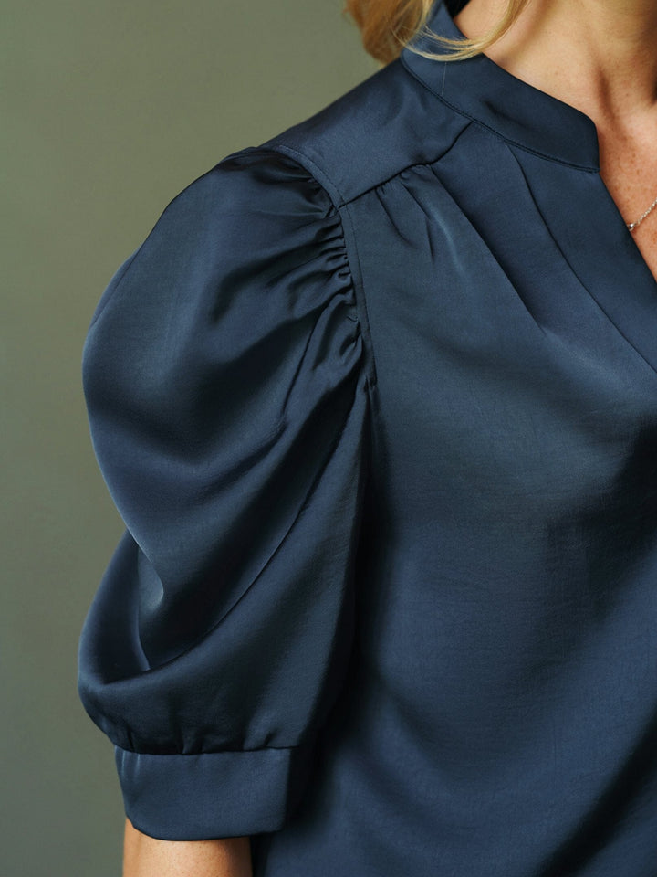 Neo Noir - Roella Heavy Sateen Blouse 162590 - 678 - Midnight Blue Bluser 