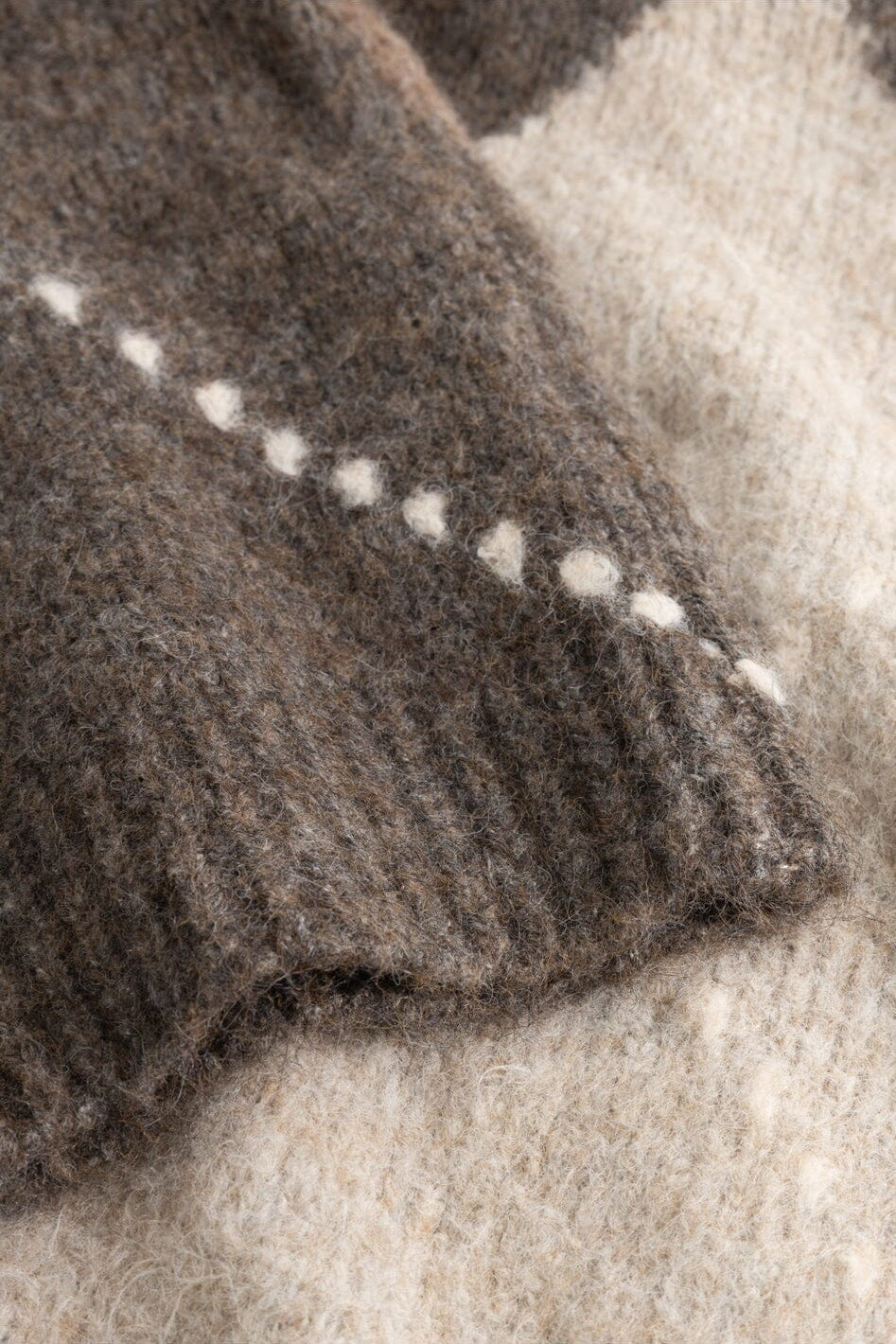 Noella - Lai Knit 14670001 - 1513 - Ash Brown Mix