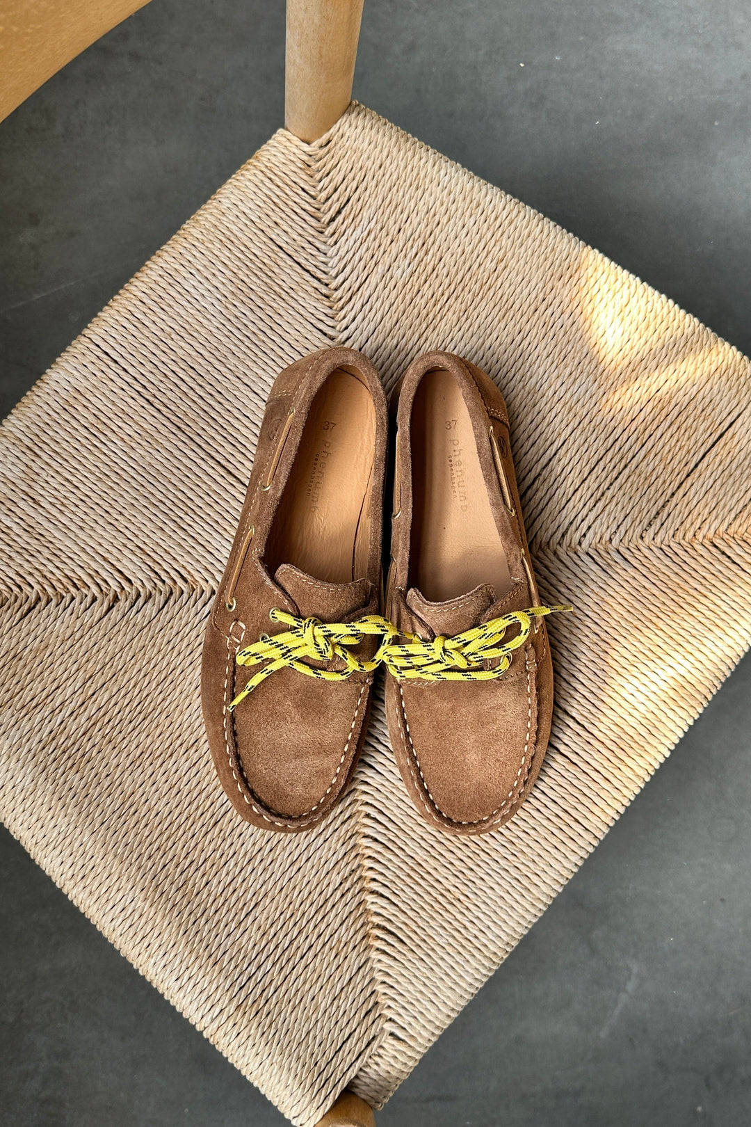 Phenumb Copenhagen - Rafter S Suede PB-D08-RAFTE-S - Camel Loafers 