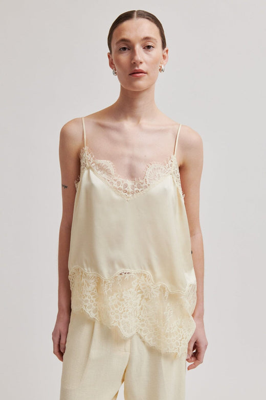 Second Female - Wilina Strap Top 60866 - 2063 Alabaster Gleam Toppe 