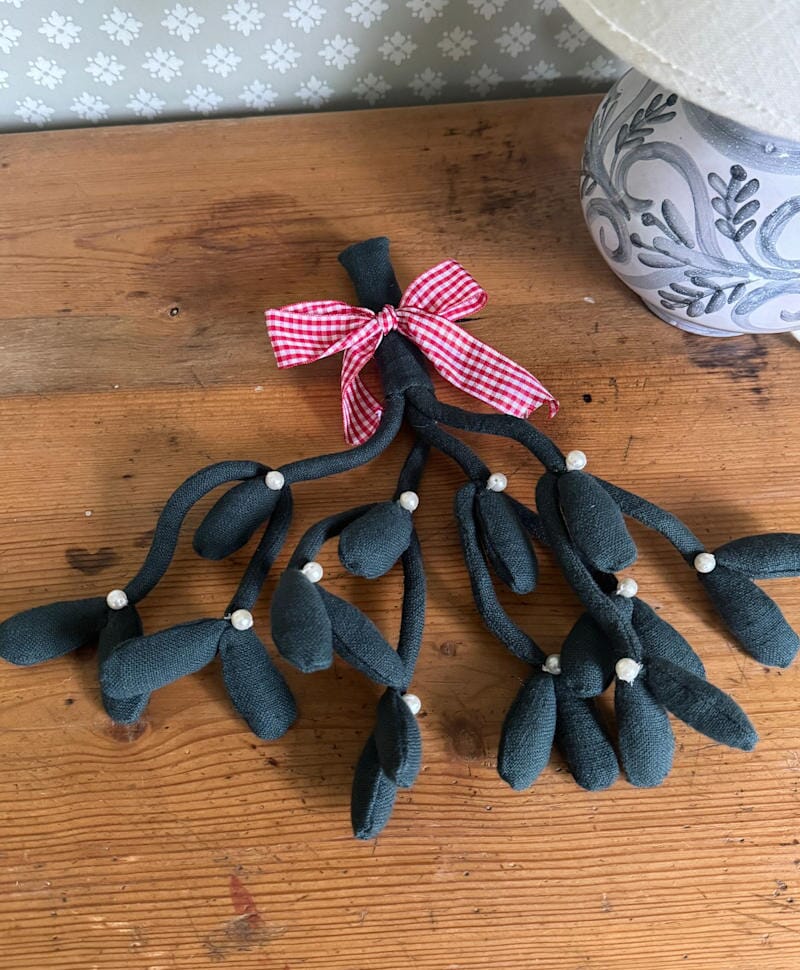 Sissel Edelbo - Mistletoe Se 1743 - Forrest Julepynt 
